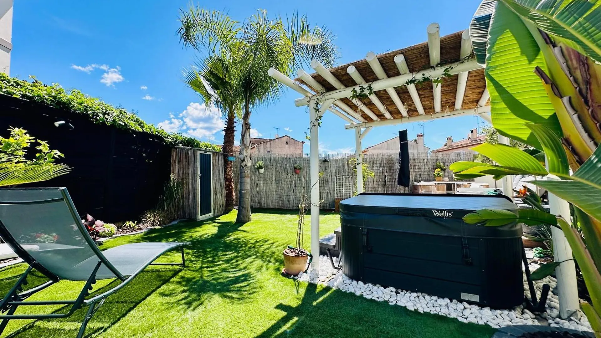 Sejour Detente! Jacuzzi + Jardin Prives Saint-Raphael  0*, Saint-Raphael (Var) France